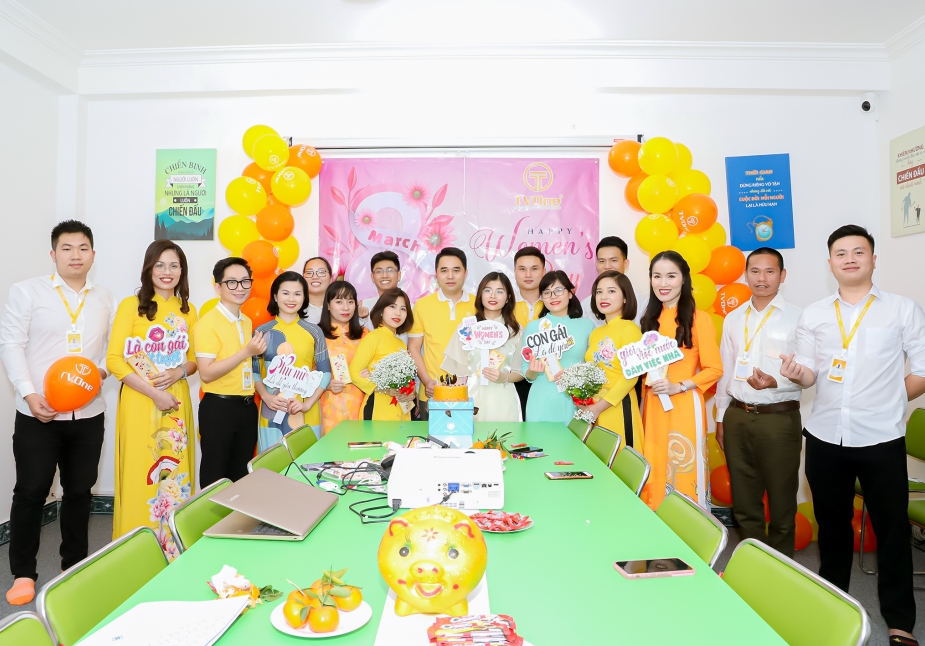 Công ty CP TVOne Việt Nam Chúc Mừng Ngày Quốc Tế Phụ Nữ 8/3